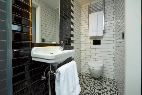 Φωτογραφία από το άλμπουμ του 105 - A Townhouse Hotel στο Ρέικιαβικ