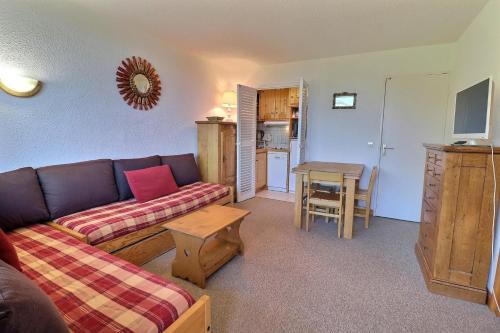 Résidence Plein Soleil - APPARTEMENT CONFORTABLE ET CLAIR, LIT DOUBLE DANS LA CHAMBRE MAE-2794