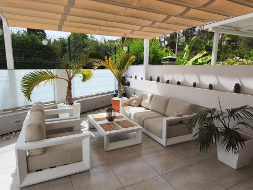 Palm & Sun Family Villa