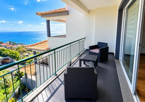 NICE and MODERN FLAT NEAR AIRPORT