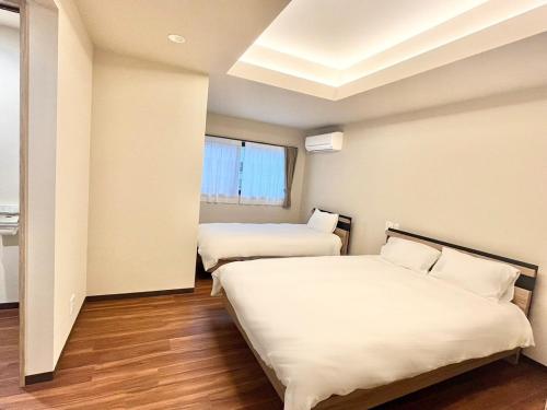 M Suites 502