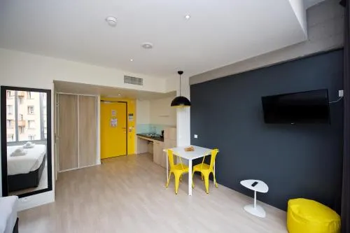 Staycity Aparthotels Lyon Rue Garibaldi photo 11