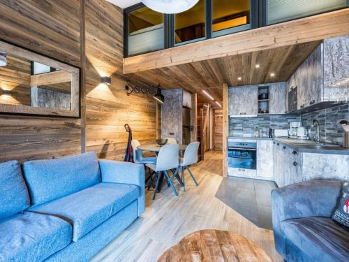 Studio rénové avec balcon au centre Val-d'Isère