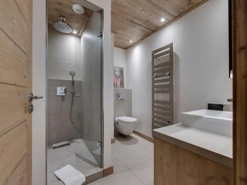 Bel appartement 4 pièces avec terrasse et parking, à 350m du centre de Val d'Isère