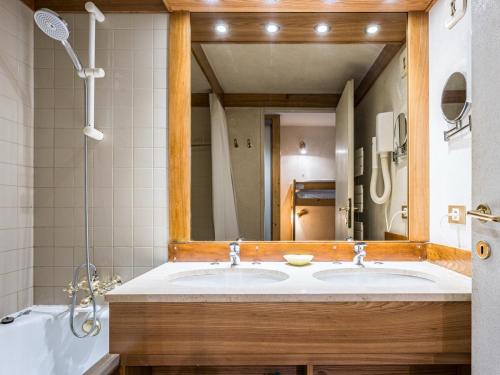 Studio confortable au centre de Val-d'Isère avec balcon