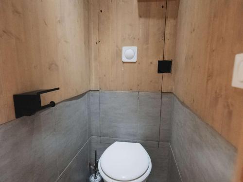 Appartement cosy pour 4 pers. avec départ ski aux pieds, proche commodités et pistes