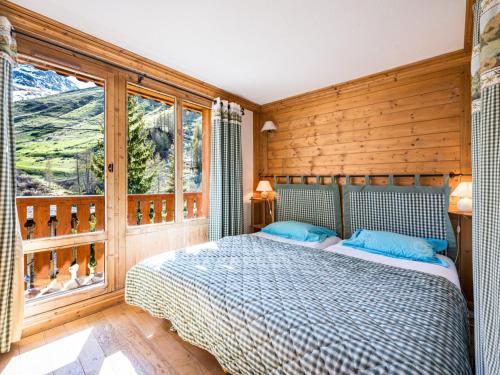 Appartement 3 pièces au Chatelard, accès direct pistes, parking inclus