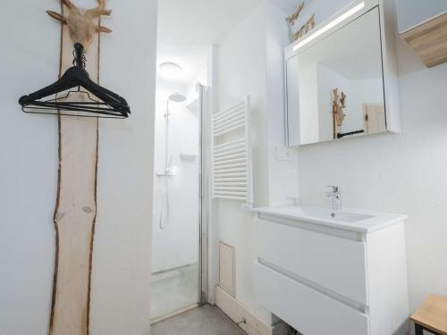 Somptueux chalet 130 m², 11 pers, vue montagnes, cheminée, 5 chambres - FR-1-545-27