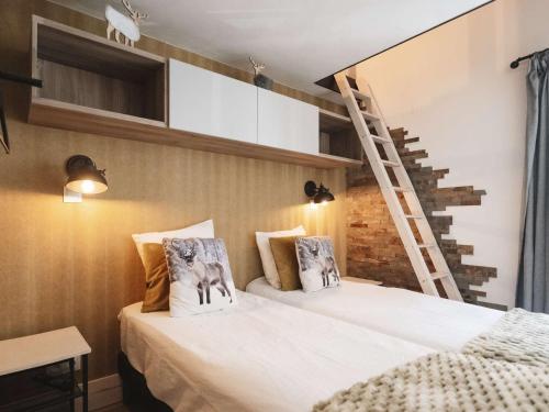 Somptueux chalet 130 m², 11 pers, vue montagnes, cheminée, 5 chambres - FR-1-545-27