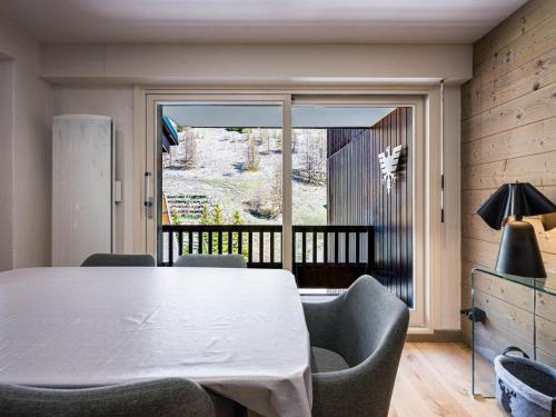 Appartement duplex rénové au centre, idéal pour famille, 2 chambres, 4-5 pers