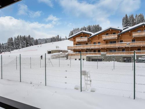 Les Gets - Appartement rénové proche pistes avec balcon et parking