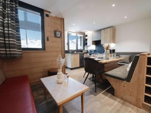 Superbe duplex rénové 3 ch, balcon, proche pistes, Val Thorens