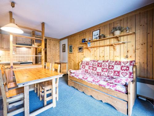 Studio confortable au centre, balcon, 2-3 pers.