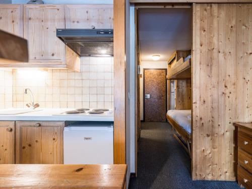 Studio confortable au centre, balcon, 2-3 pers.