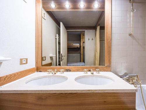 Studio confortable au centre, balcon, 2-3 pers.