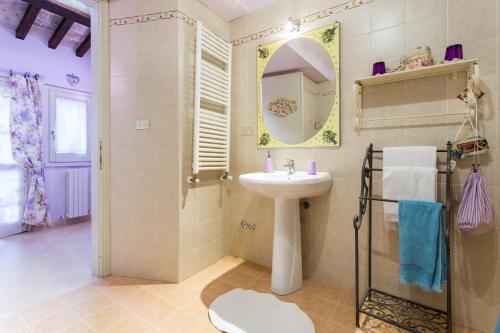 Ένα μπάνιο στο Bed and Breakfast Sognando Te