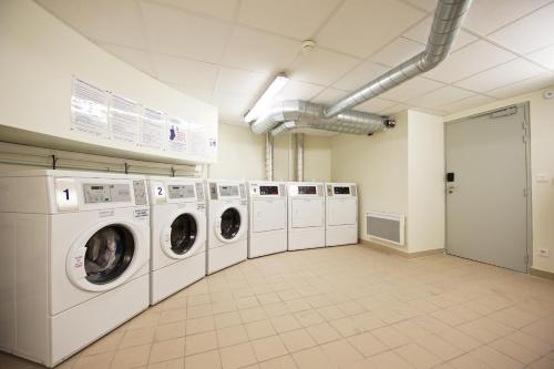 Staycity Aparthotels Lyon Rue Garibaldi photo 44