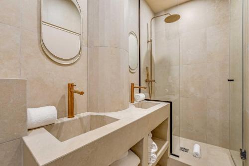 Spacious Apartment - 2BR 10P - Place d'Italie