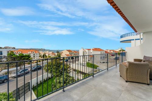 Villa Magnólia with Terrace and Sea Views