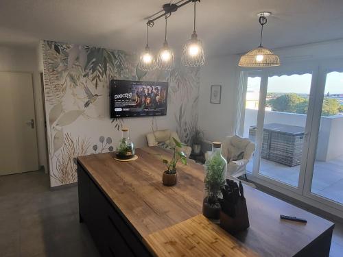 Bright cozy space Fully equipped 4 to 6 guests