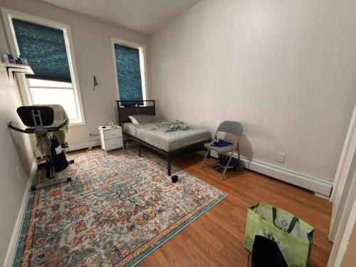 MarMar Apt 9