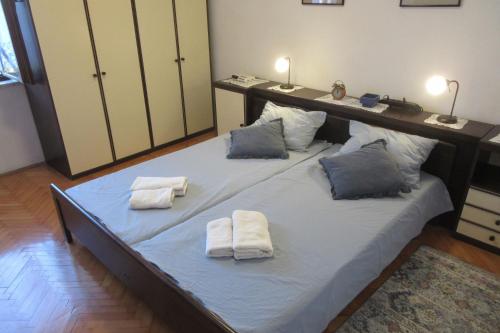 Apartments with parking space Losinj, Losinj - 27995