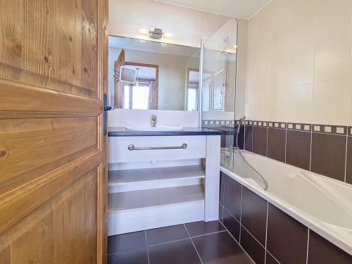 Appartement spacieux 75m², Pied des pistes, Balcon Sud-Ouest