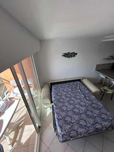 Sea view studio 32