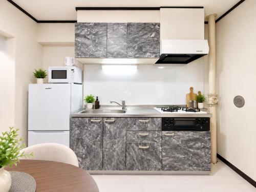 6ｍin Walk from Kikukawa Sta, 5ｍin Akihabara,10min Asakusa,WiFi & Switch2,Queen Bed