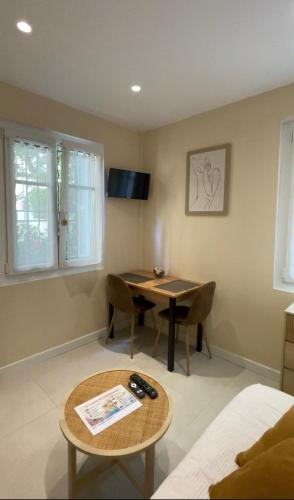 Cosy Studio - Heart of Nice - 2 min from Massena