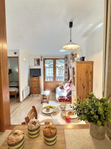Résidence Les Jardins De Val - Appartement 2 pièces pour 4 personnes à Val d'Isère à 350m du centre du village et 450m des pistes MAE-2994