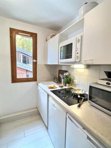 Résidence Les Jardins De Val - Appartement 2 pièces pour 4 personnes à Val d'Isère à 350m du centre du village et 450m des pistes MAE-2994