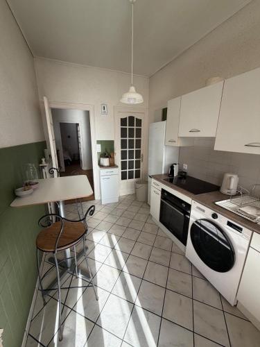 Le Clos de Hoin - Maison Montchapet, private parking