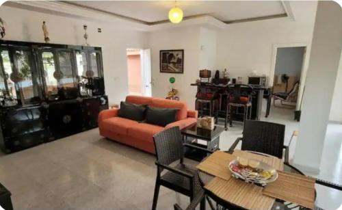 Apartamento Independiente dentro de Chalet