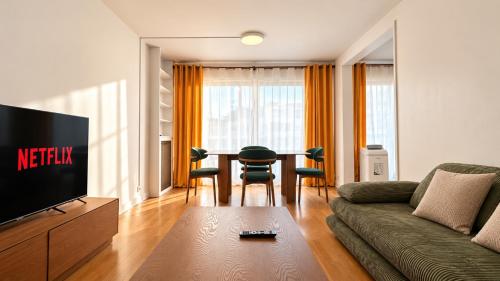 Paris 13 Stylish 1BR Apartment with Balcony and Netflix