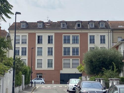 Appartement pour 6 personnes - 2 salles de bain, clim & parking
