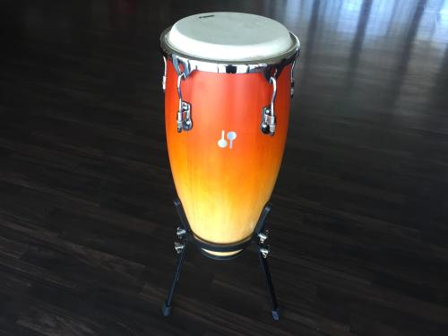 a orange drum with a white top on a wooden floor at kinugawaonsen Fukumatsu in Nikko