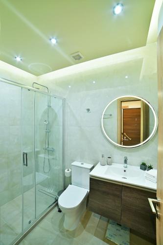 49 Evrou Street -Near Metro & Hospitals N1
