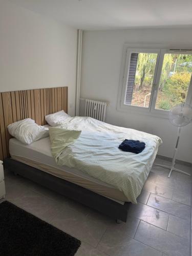Apparently 2 bedrooms