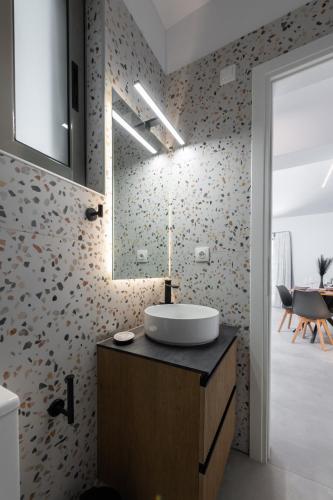 M20 Athens Apartments