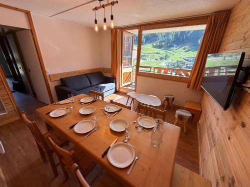 Appartement 6 personnes Skis aux pieds Piscine chauffée La Plagne Bellecôte