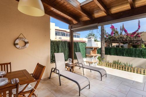 Casa Marta, Los delfines, Corralejo