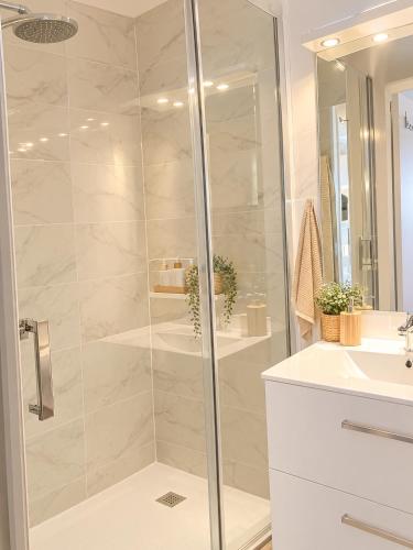 Appartement JADE dans résidence proche Tennis/ centre naturiste