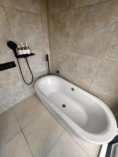 Luxury Penthouse Osaka Private Sauna Near Umeda, Namba & USJ