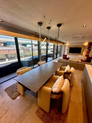 Luxury Penthouse Osaka Private Sauna Near Umeda, Namba & USJ