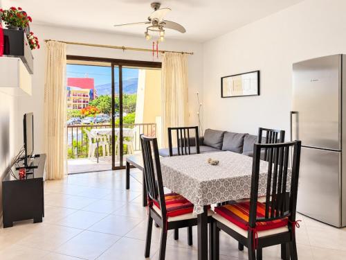 Mareverde sea & mountain view with pool