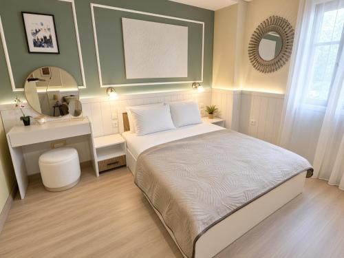 Le Petit Hoteler - Boutique - Old city