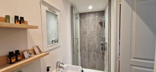 Beautiful 1BR Apartment in the Heart of Cannes!