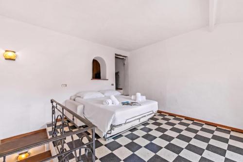 Old Town Apartments 50m Beach and Shop