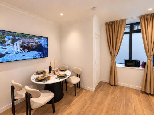 Suite Palestro Design, Clim Montorgueil